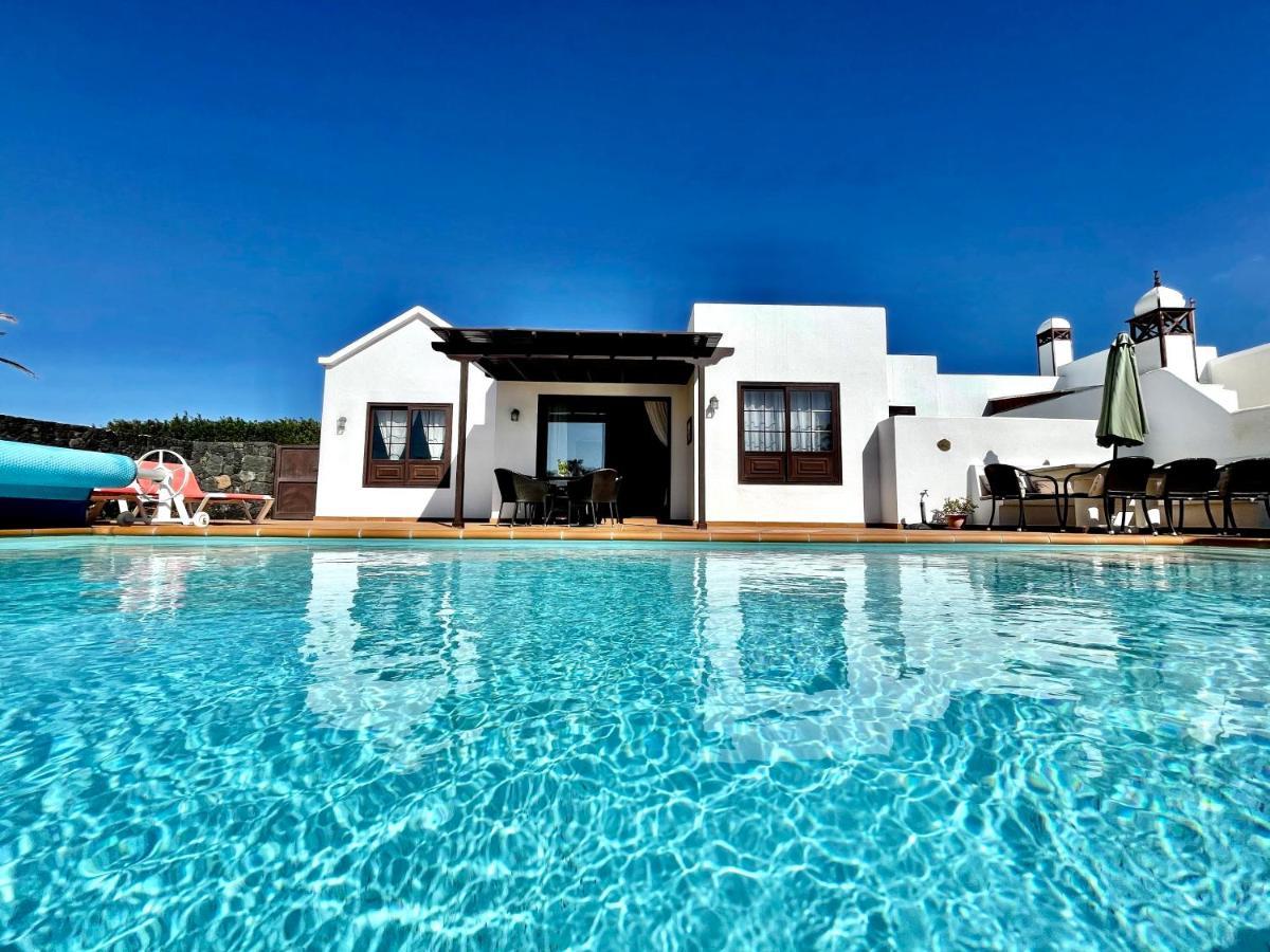 Villa Pilar Playa Blanca  Exterior foto
